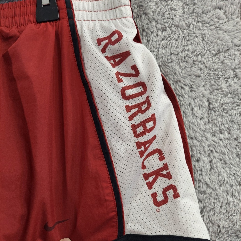 Nike Arkansas Razorbacks Women's DriFit Shorts Large Athletic Shorts Red - Picture 4 of 13